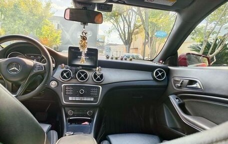 Mercedes-Benz CLA, 2019 год, 1 970 000 рублей, 8 фотография