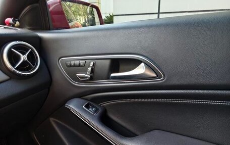 Mercedes-Benz CLA, 2019 год, 1 970 000 рублей, 14 фотография