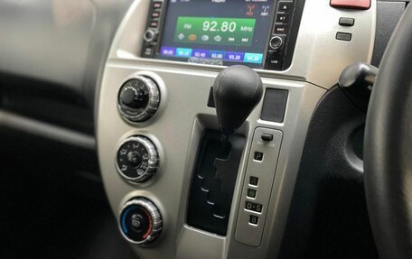 Toyota Ractis I, 2009 год, 650 000 рублей, 15 фотография