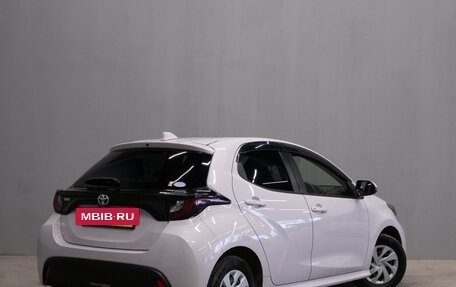 Toyota Yaris, 2020 год, 1 449 000 рублей, 7 фотография