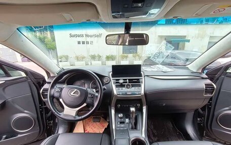 Lexus NX, 2022 год, 2 710 000 рублей, 9 фотография