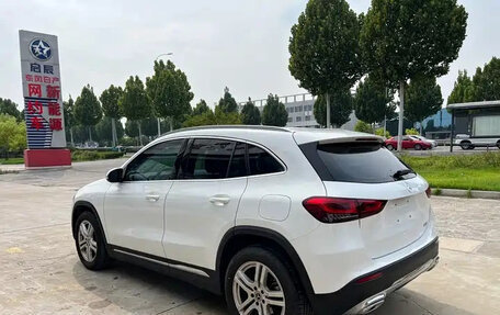 Mercedes-Benz GLA, 2022 год, 2 400 999 рублей, 4 фотография