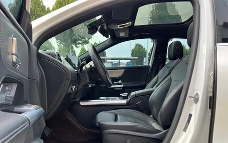 Mercedes-Benz GLA, 2022 год, 2 400 999 рублей, 11 фотография