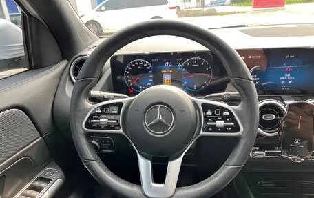 Mercedes-Benz GLA, 2022 год, 2 400 999 рублей, 9 фотография