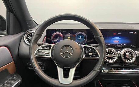 Mercedes-Benz GLB, 2021 год, 2 290 469 рублей, 12 фотография