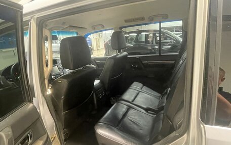 Mitsubishi Pajero IV, 2011 год, 1 790 000 рублей, 9 фотография