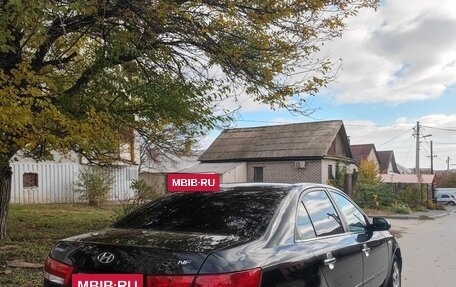 Hyundai Sonata VI, 2005 год, 590 000 рублей, 6 фотография