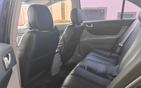 Hyundai Sonata VI, 2005 год, 590 000 рублей, 13 фотография