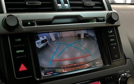 Toyota Land Cruiser Prado 150 рестайлинг 2, 2016 год, 4 790 000 рублей, 19 фотография