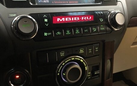 Toyota Land Cruiser Prado 150 рестайлинг 2, 2016 год, 4 790 000 рублей, 20 фотография