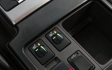 Toyota Land Cruiser Prado 150 рестайлинг 2, 2016 год, 4 790 000 рублей, 21 фотография