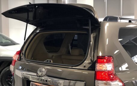 Toyota Land Cruiser Prado 150 рестайлинг 2, 2016 год, 4 790 000 рублей, 30 фотография