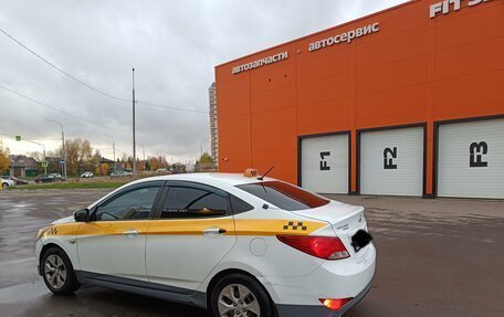 Hyundai Solaris II рестайлинг, 2015 год, 580 000 рублей, 8 фотография