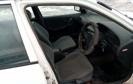 Nissan Avenir II, 1998 год, 230 000 рублей, 5 фотография