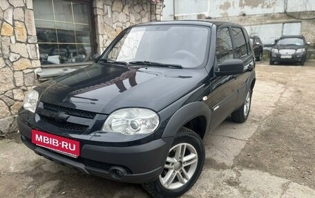 Chevrolet Niva I рестайлинг, 2012 год, 490 000 рублей, 2 фотография