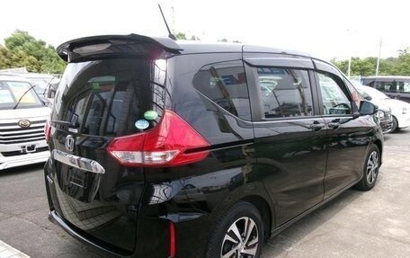 Honda Freed II, 2018 год, 1 432 000 рублей, 5 фотография