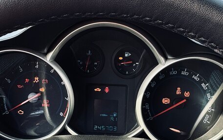 Chevrolet Cruze II, 2012 год, 860 000 рублей, 11 фотография