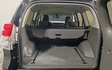 Toyota Land Cruiser Prado 150 рестайлинг 2, 2013 год, 2 935 000 рублей, 9 фотография