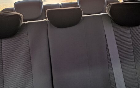 KIA Carens III (RP), 2008 год, 860 000 рублей, 6 фотография