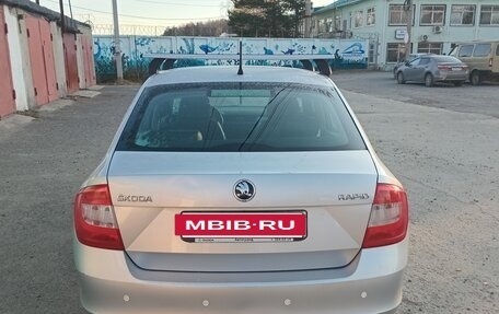 Skoda Rapid I, 2014 год, 900 000 рублей, 3 фотография