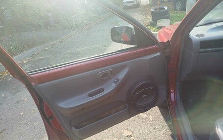 Mazda Familia Y10, 1996 год, 190 000 рублей, 6 фотография