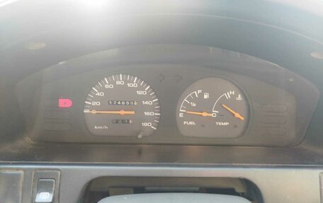 Mazda Familia Y10, 1996 год, 190 000 рублей, 8 фотография