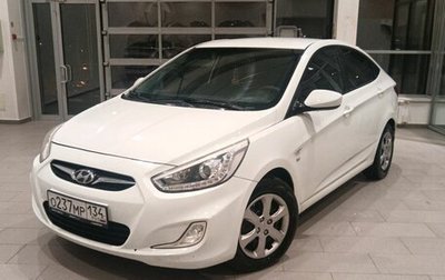 Hyundai Solaris II рестайлинг, 2013 год, 880 000 рублей, 1 фотография