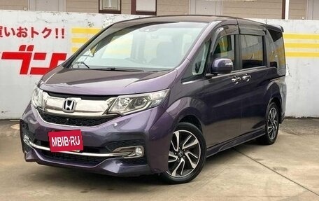 Honda Stepwgn IV, 2017 год, 1 490 000 рублей, 1 фотография