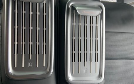 Mercedes-Benz V-Класс, 2025 год, 13 900 000 рублей, 13 фотография