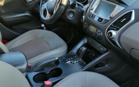 Hyundai ix35 I рестайлинг, 2013 год, 1 400 000 рублей, 6 фотография