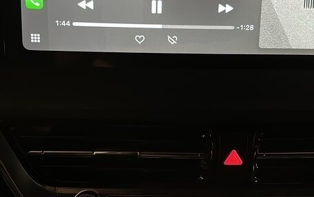 KIA Mohave I, 2023 год, 6 000 000 рублей, 23 фотография