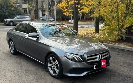 Mercedes-Benz E-Класс, 2016 год, 2 950 000 рублей, 6 фотография