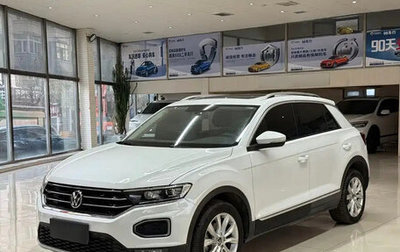 Volkswagen T-Roc I, 2021 год, 1 300 000 рублей, 1 фотография