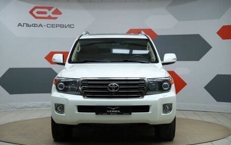 Toyota Land Cruiser 200, 2015 год, 3 950 000 рублей, 2 фотография