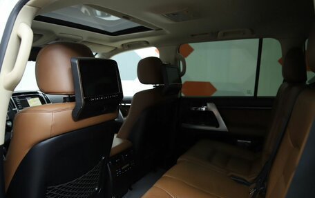 Toyota Land Cruiser 200, 2015 год, 3 950 000 рублей, 15 фотография