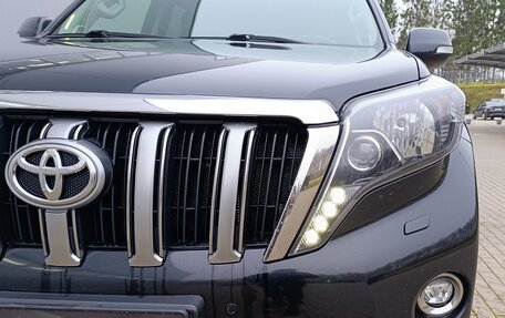 Toyota Land Cruiser Prado 150 рестайлинг 2, 2016 год, 3 560 000 рублей, 9 фотография