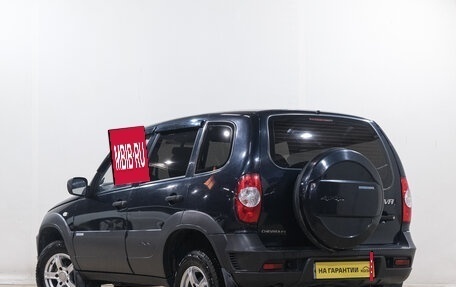 Chevrolet Niva I рестайлинг, 2011 год, 549 000 рублей, 3 фотография