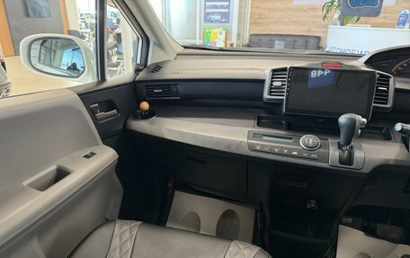 Honda Freed I, 2010 год, 1 079 000 рублей, 14 фотография