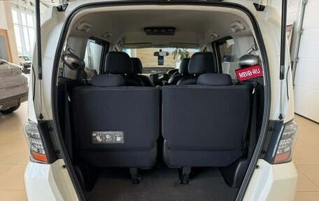 Honda Freed I, 2010 год, 1 079 000 рублей, 20 фотография