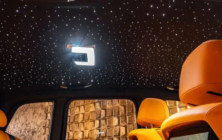 Rolls-Royce Cullinan, 2025 год, 67 000 000 рублей, 14 фотография