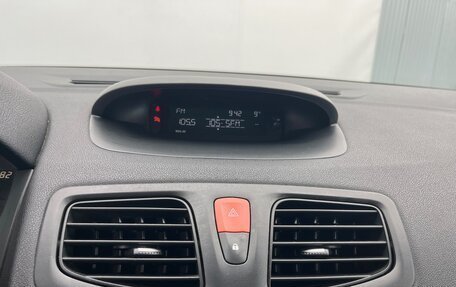 Renault Fluence I, 2010 год, 650 000 рублей, 11 фотография