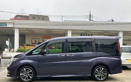 Honda Stepwgn IV, 2017 год, 1 490 000 рублей, 5 фотография