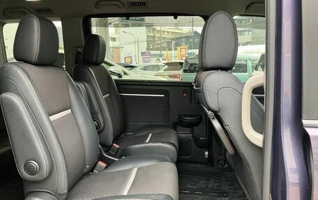 Honda Stepwgn IV, 2017 год, 1 490 000 рублей, 17 фотография