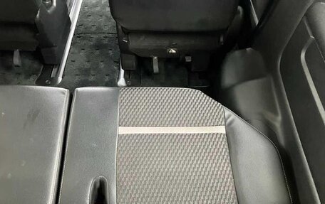 Honda Stepwgn IV, 2017 год, 1 490 000 рублей, 32 фотография