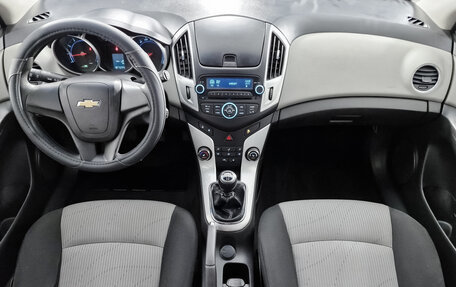 Chevrolet Cruze II, 2014 год, 630 000 рублей, 12 фотография