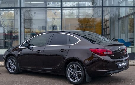 Opel Astra J, 2014 год, 1 120 000 рублей, 2 фотография