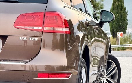 Volkswagen Touareg III, 2011 год, 2 900 000 рублей, 4 фотография