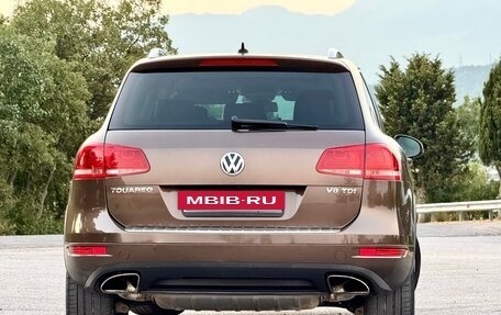 Volkswagen Touareg III, 2011 год, 2 900 000 рублей, 5 фотография