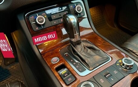 Volkswagen Touareg III, 2011 год, 2 900 000 рублей, 12 фотография