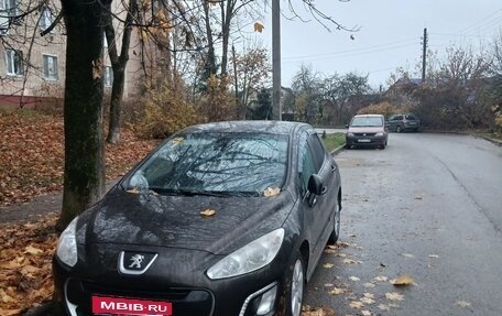 Peugeot 308 II, 2011 год, 595 000 рублей, 1 фотография